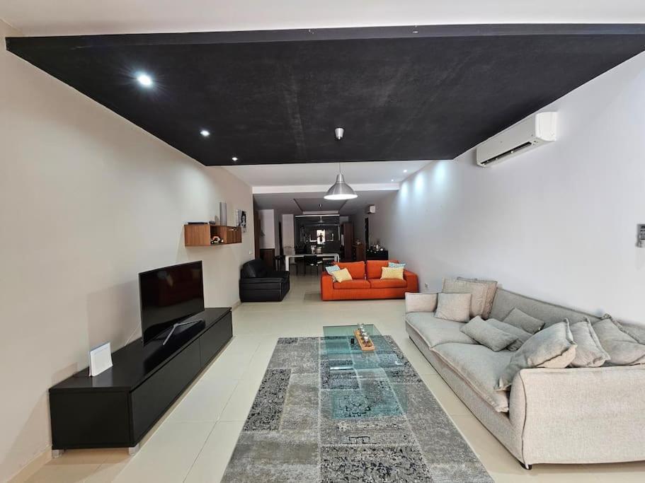Unique Apartment And Location Birgu Esterno foto